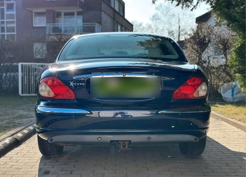 Second-hand Jaguar X-type 150 CP (110 kW) 2003 Albastru Berlinǎ