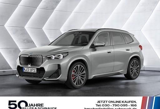 Neu BMW iX1 M Sport 230 kW (313 PS) 2025 Silber SUV
