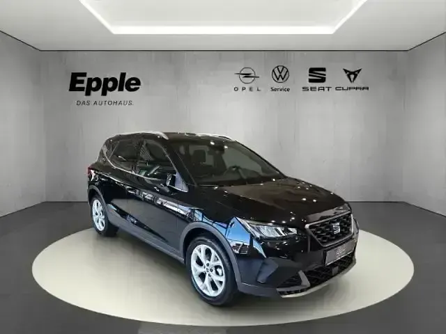 Używany Seat Arona FR 116 KM (85 kW) 2025 SUV
