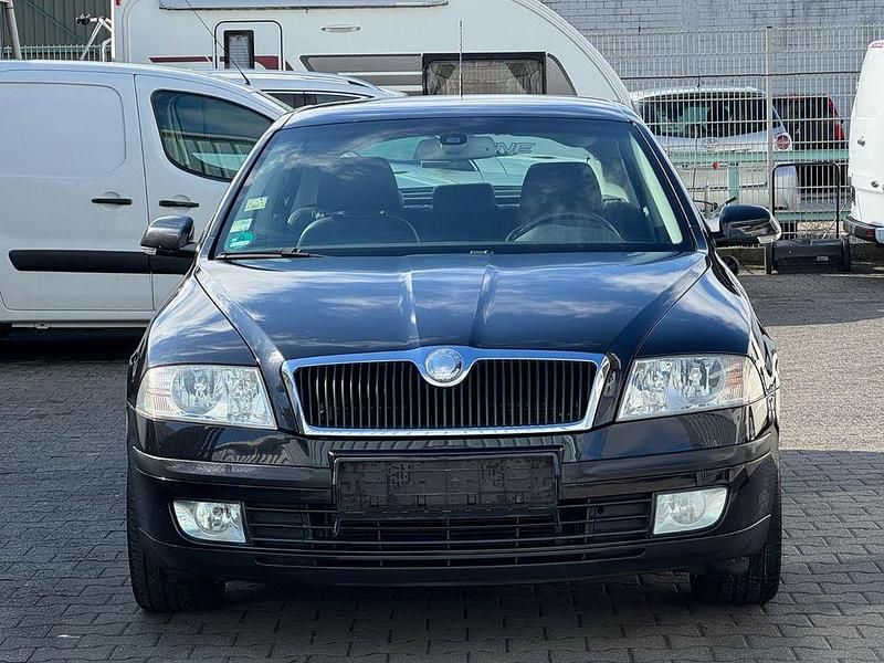 Gebraucht Skoda Octavia Elegance 160 PS (117 kW) 2008 Schwarz Limousine