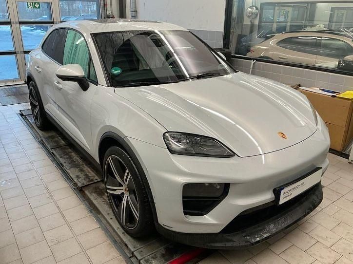 Gebraucht Porsche Macan 300 kW (408 PS) 2024 Grau SUV
