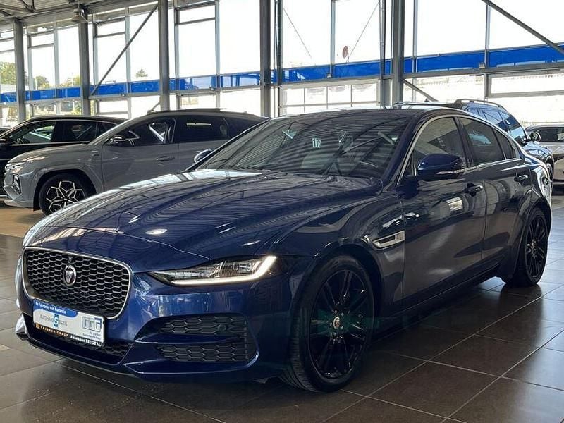 Gebraucht Jaguar XE S 204 PS (150 kW) 2021 Blau Limousine