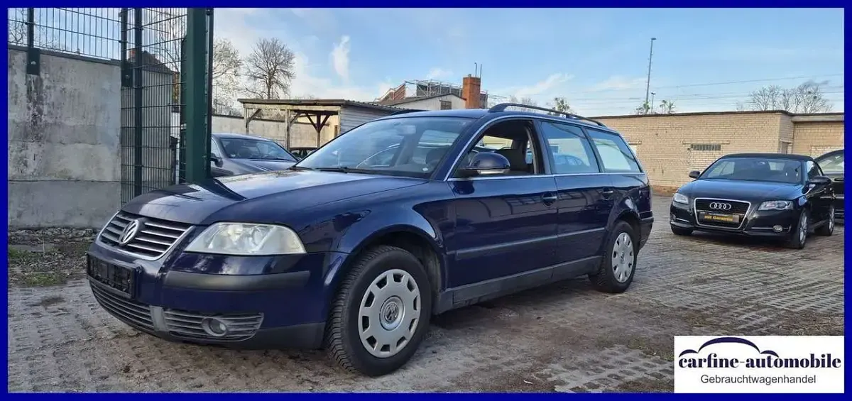 Gebraucht VW Passat 102 PS (75 kW) 2005 Dunkelblaumetallic Kombi