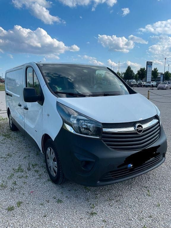 Weiß Gebraucht 2016 Opel Vivaro Van | 8.500 € (Superpreis) - Bild 1/4