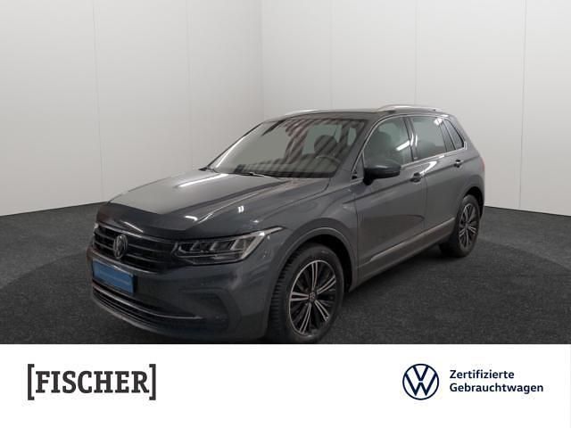 Gebraucht VW Tiguan Active 150 PS (110 kW) 2022 Grau SUV