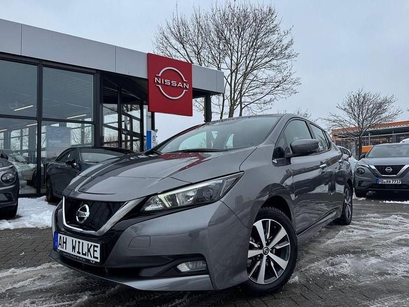 Gebraucht Nissan Leaf 360º 110 kW (150 PS) 2021 Gun metallic (m) Kleinwagen