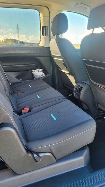 Gebraucht Ford Tourneo Connect Titanium 114 PS (83 kW) 2022 Blau Van / Kleinbus