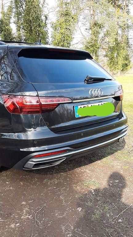 Gebraucht Audi A4 Advanced 163 PS (119 kW) 2019 Schwarz Kombi