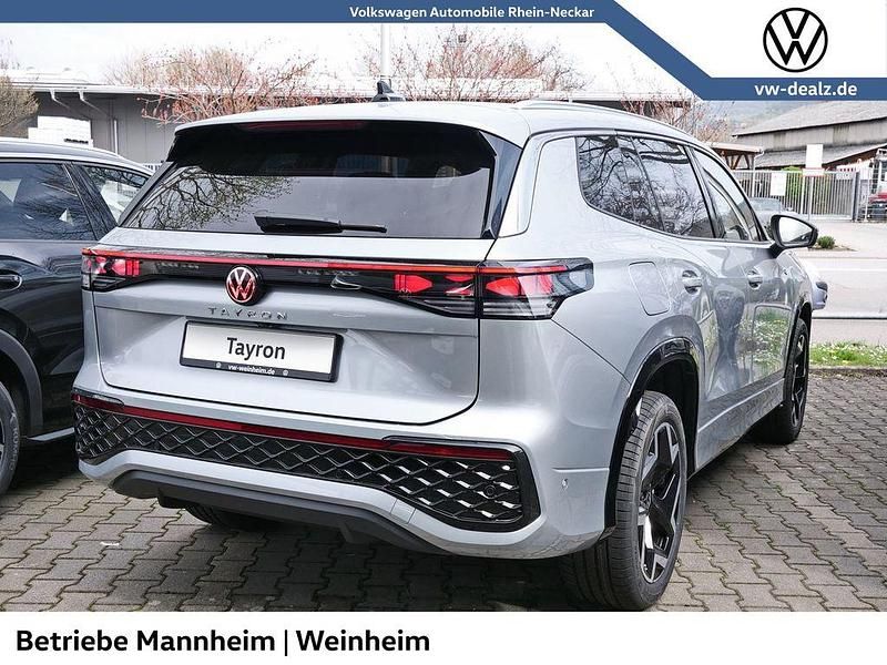 Neu VW Tayron R-line 150 PS (110 kW) 2025 Silber SUV