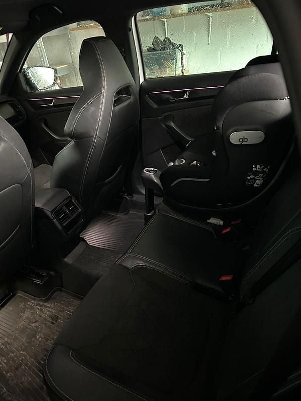 Gebraucht Skoda Kodiaq SportLine 200 PS (147 kW) 2021 Weiß SUV