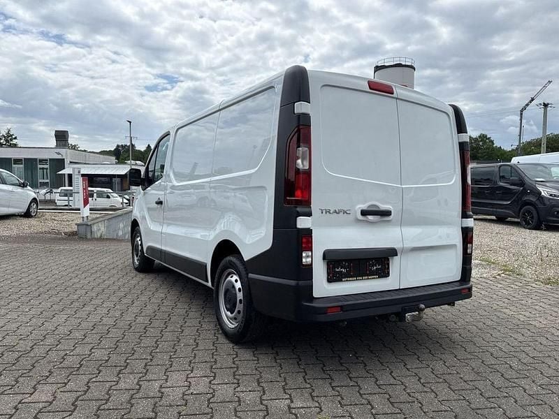 Gebraucht Renault Trafic 120 PS (88 kW) 2021 Weiß Van / Kleinbus