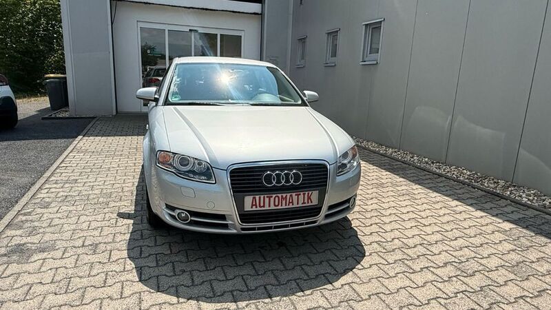 Silber Gebraucht 2005 Audi A4 Kombi | 5.900 € (Fairer Preis) - Bild 1/4