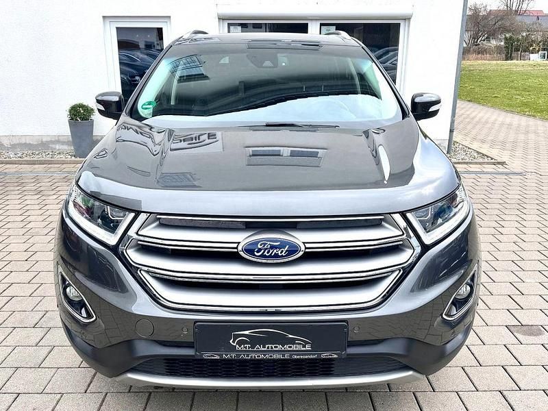 Second-hand Ford Edge Titanium 209 CP (153 kW) 2016 Gri SUV