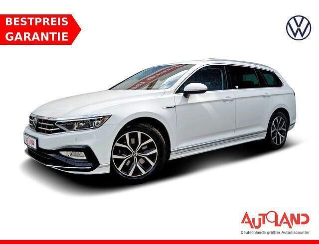 Weiss Gebraucht 2020 VW Passat R-line Kombi | 28.950 € - Bild 1/4