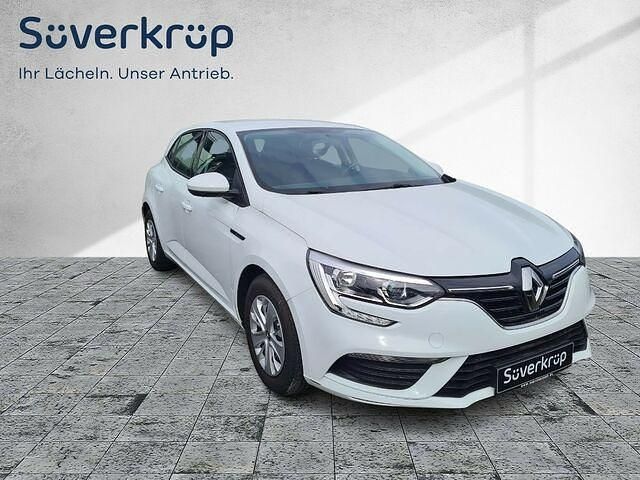 Gebraucht Renault Mégane IV Life 116 PS (85 kW) 2019 Weiß Limousine