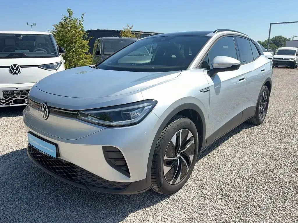 Gebraucht VW ID.4 Pro Performance 150 kW (204 PS) 2023 Scale silver SUV