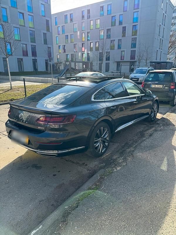Second-hand VW Arteon 240 CP (176 kW) 2018 Gri Hatchback