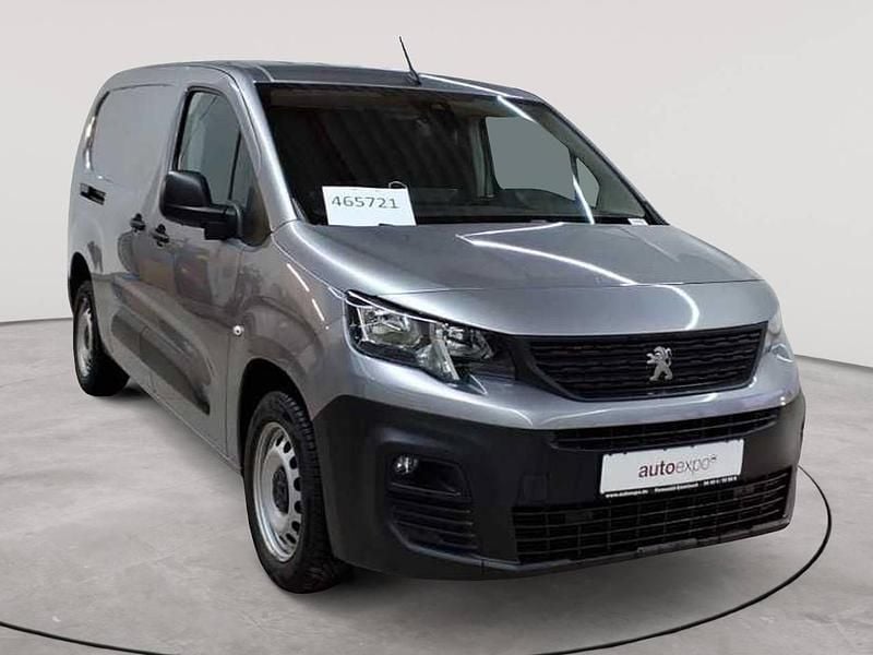 Gebraucht Peugeot Partner Premium 130 PS (95 kW) 2022 Platinium grau metallic Van / Kleinbus