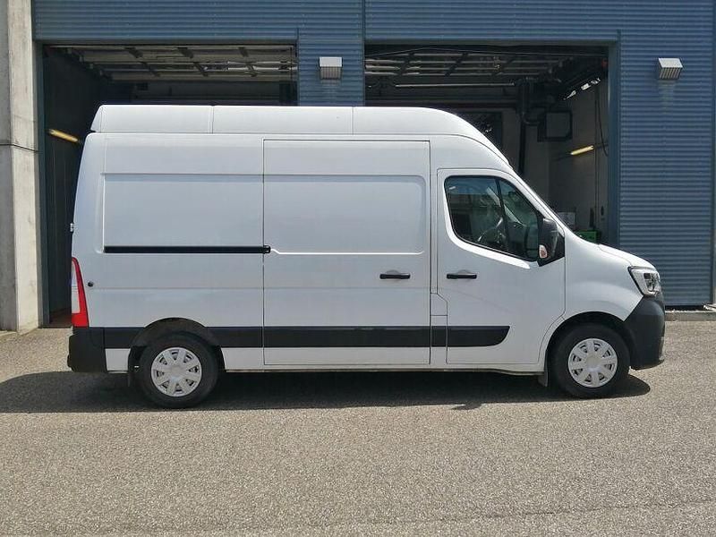 Gebraucht Renault Master 135 PS (99 kW) 2021 Mineral weiss Van