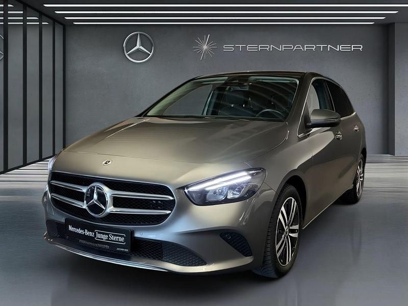 Gebraucht Mercedes B250e Progressive 160 PS (117 kW) 2022 Grau Van / Kleinbus