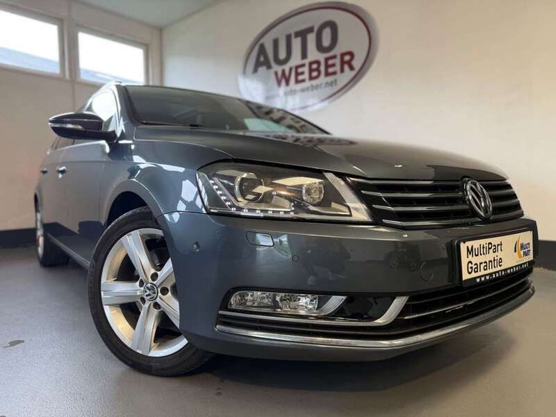 Grau Gebraucht 2013 VW Passat Highline Kombi | 14.890 € (Teuer) - Bild 1/4