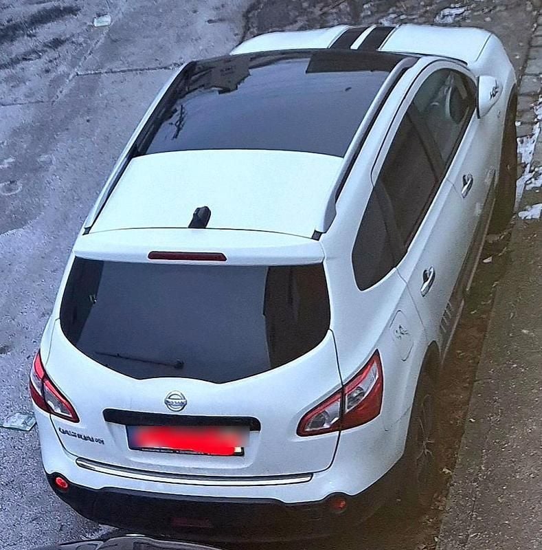 Weiß Gebraucht 2011 Nissan Qashqai +2 SUV | 6.100 € (Guter Preis) - Bild 1/4