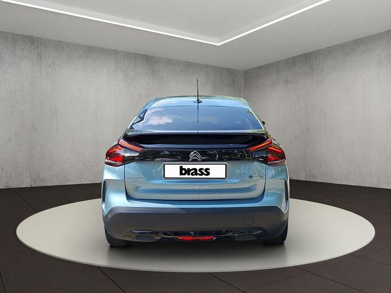 Gebraucht Citroën e-C4 Shine 100 kW (136 PS) 2022 Lackierung olbia blau/typ aussenverkleidung metalliclackierung Limousine