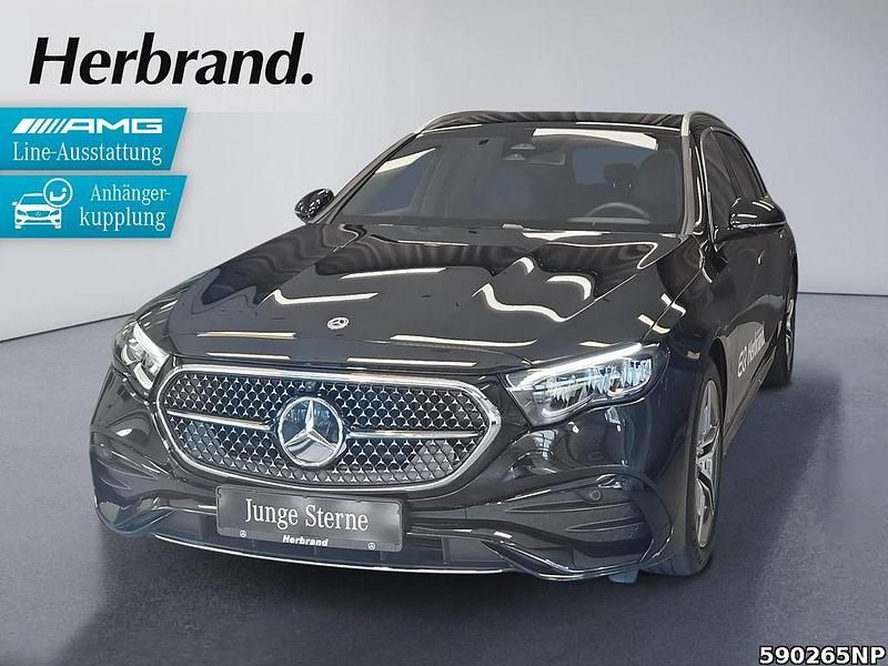 Metalliclack obsidianschwarz Gebraucht 2024 Mercedes E300 AMG Kombi | 51.990 € (Fairer Preis) - Bild 1/4