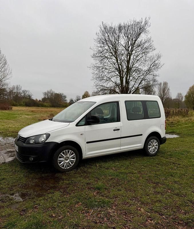 Second-hand VW Caddy Startline 75 CP (55 kW) 2014 Alb Monovolum