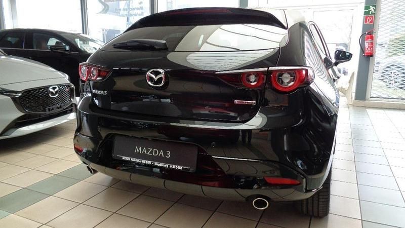 Gebraucht Mazda 3 Nagisa 150 PS (110 kW) 2024 Schwarz Limousine