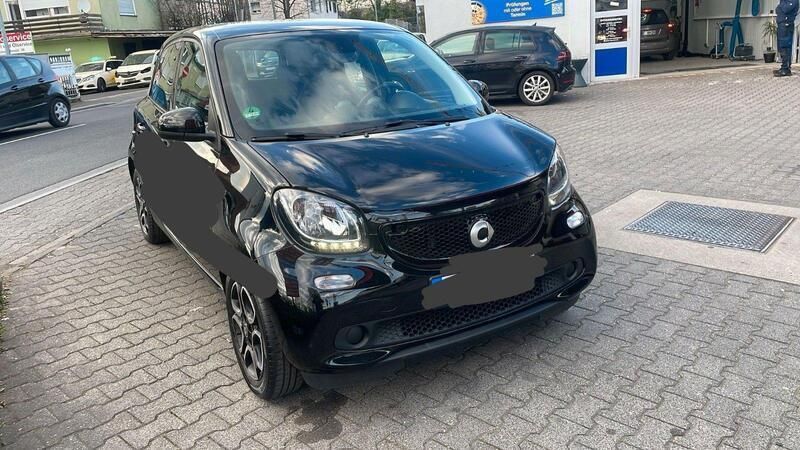 Schwarz Gebraucht 2017 Smart ForFour Kleinwagen | 8.900 € (Fairer Preis) - Bild 1/4