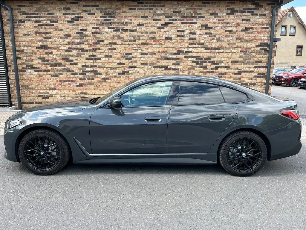 Gebraucht BMW i4 Sport Line 210 kW (286 PS) 2023 Grau Limousine
