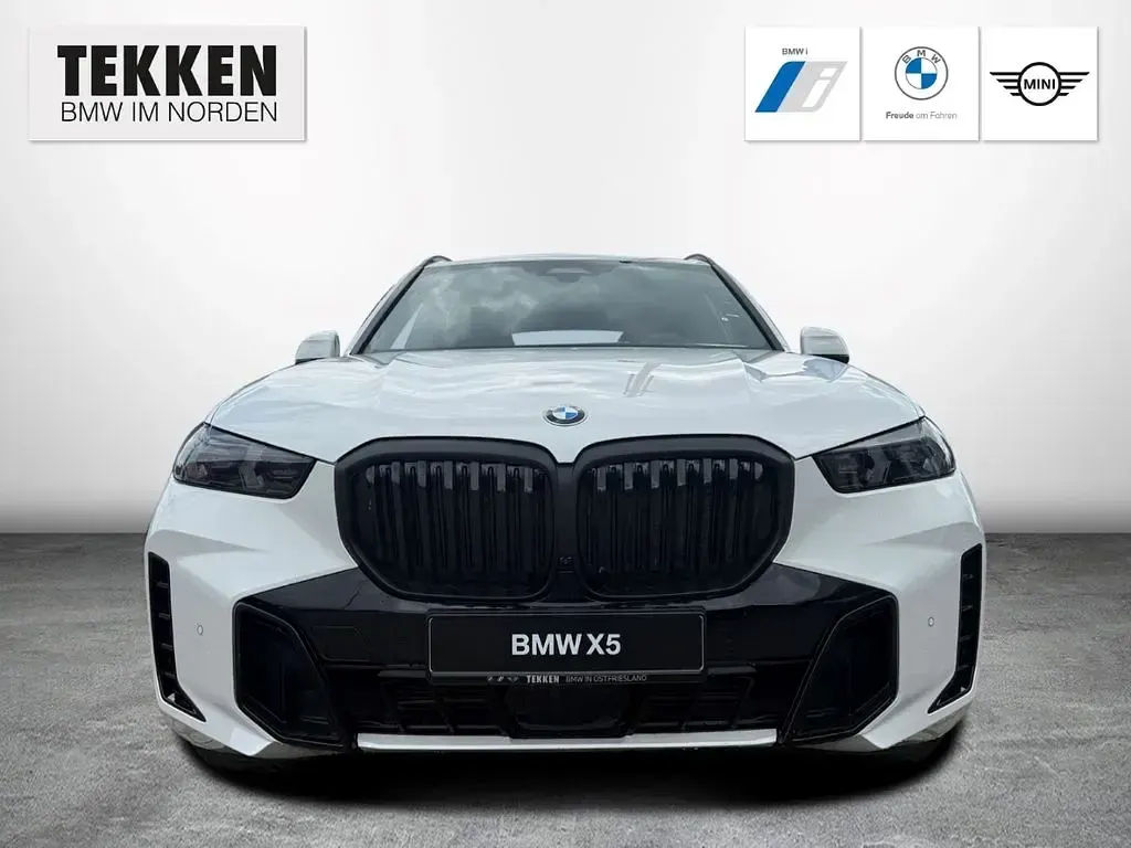 Neu BMW X5 M Sport 352 PS (258 kW) 2026 Weiss SUV