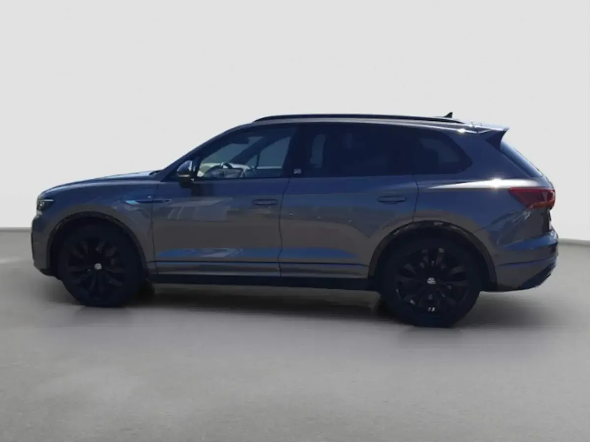 Gebraucht VW Touareg Elegance 286 PS (210 kW) 2023 Grau SUV