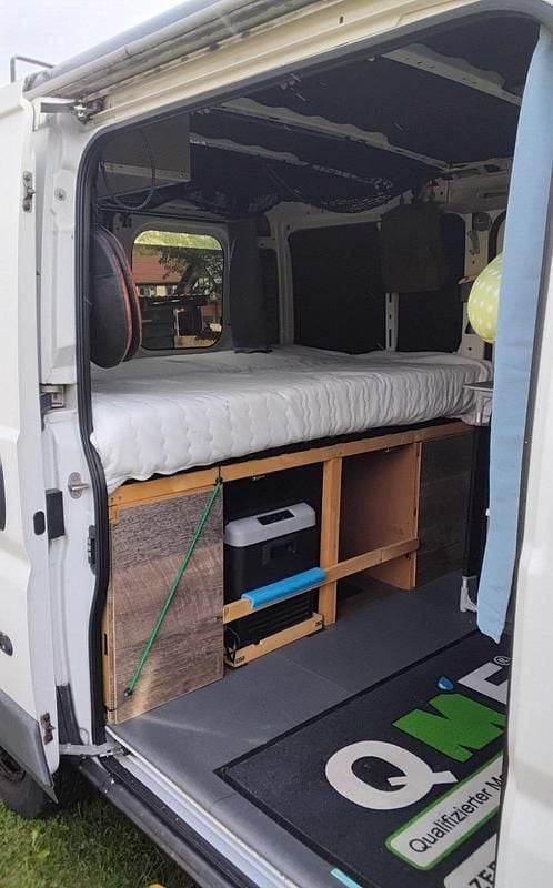 Second-hand Citroën Jumper 101 CP (74 kW) 2008 Alb Monovolum