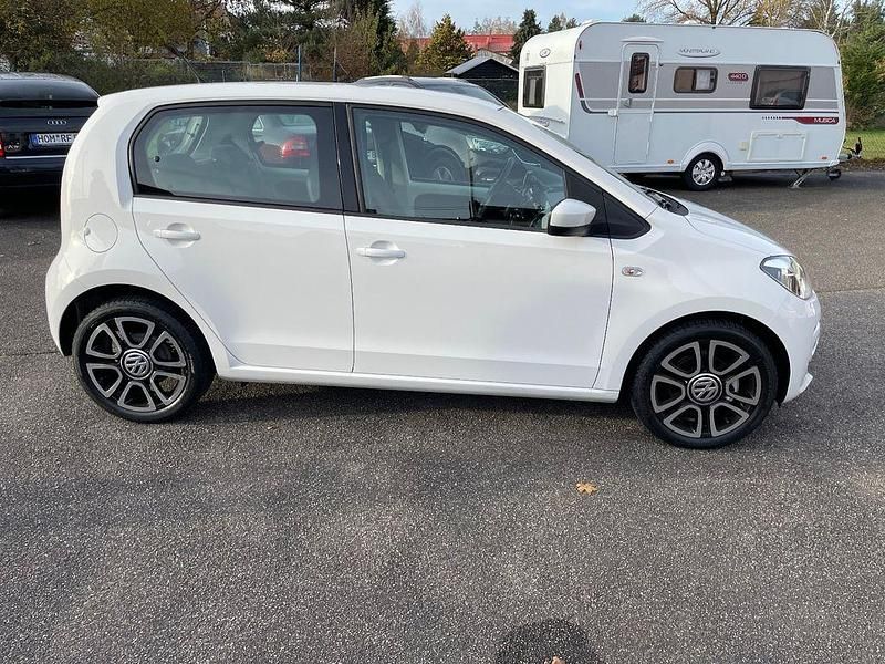 Gebraucht VW up! move up! 60 PS (44 kW) 2015 Weiß Kleinwagen