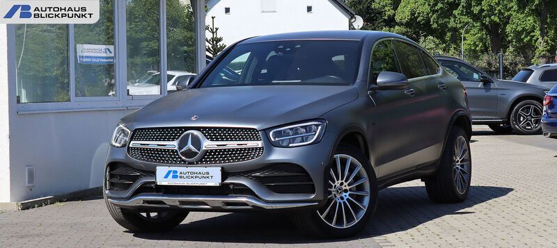 Grau Gebraucht 2020 Mercedes GLC300e AMG Coupé | 42.980 € (Teuer) - Bild 1/4