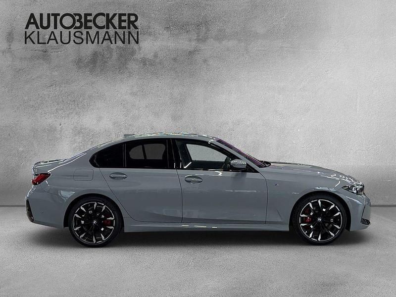 Neu BMW 320 M Sport 184 PS (135 kW) 2026 Grau Limousine