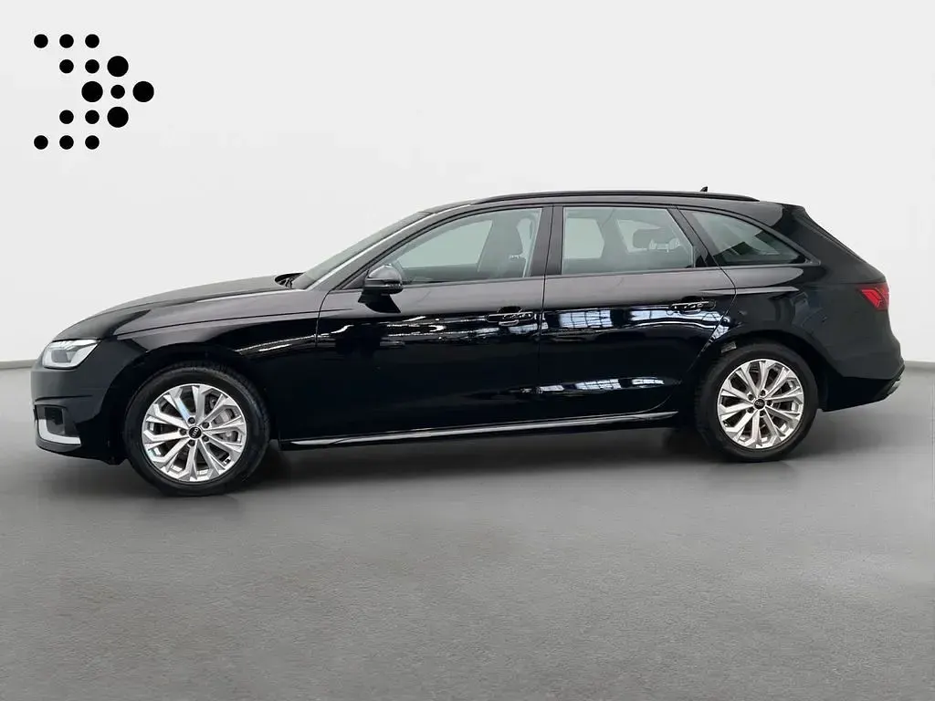 Gebraucht Audi A4 Advanced 204 PS (150 kW) 2023 Brillantschwarz Kombi