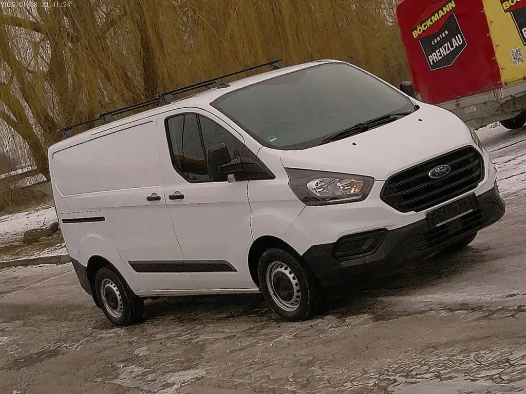 Gebraucht Ford Transit Custom S 105 PS (77 kW) 2021 Weiß Van / Kleinbus