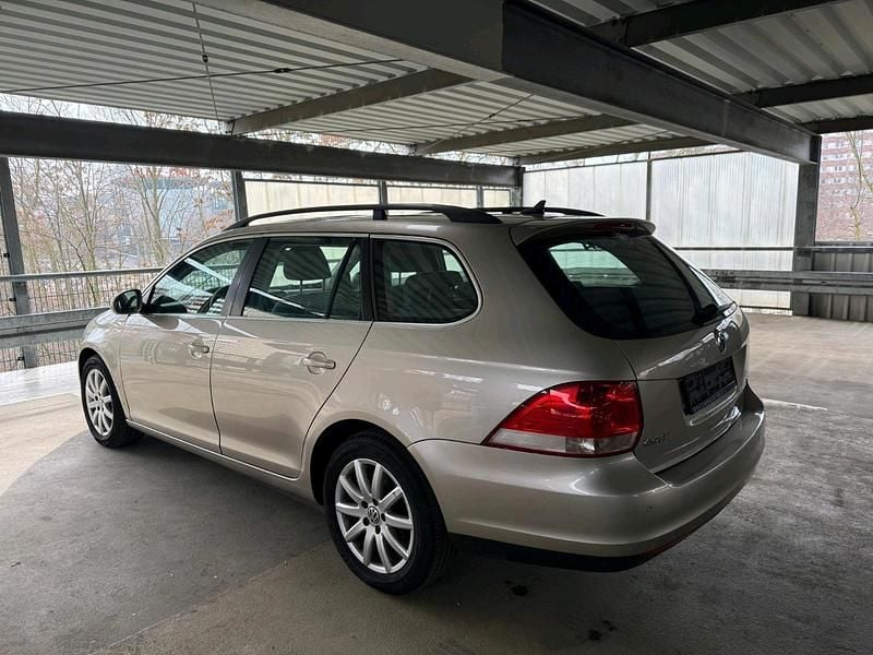 Gebraucht VW Golf V Comfortline 160 PS (117 kW) 2009 Silber Kombi