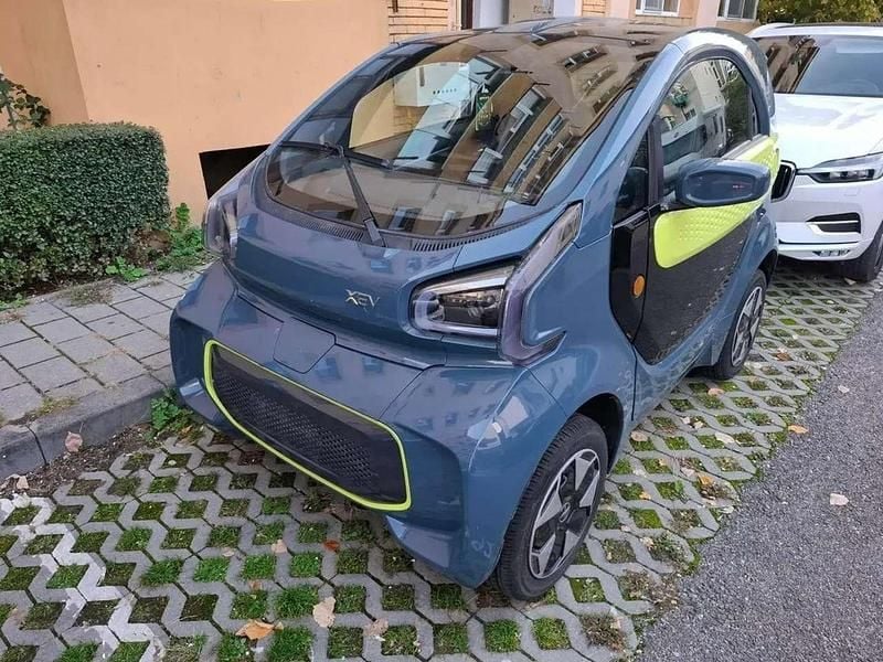 Gebraucht XEV Yoyo 14 kW (20 PS) 2023 Blau Kleinwagen