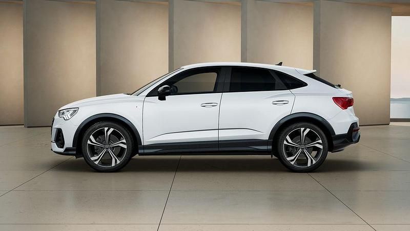 Gebraucht Audi Q3 Sportback S-Line 190 PS (139 kW) 2025 Außenfarbe: SUV