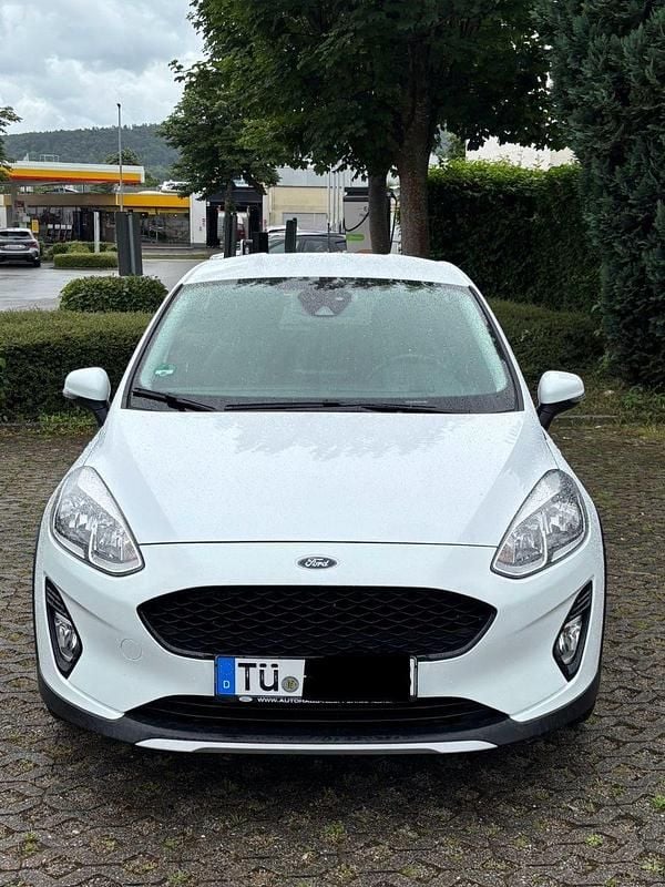 Weiß Gebraucht 2019 Ford Fiesta Active Kleinwagen | 8.990 € (Guter Preis) - Bild 1/4