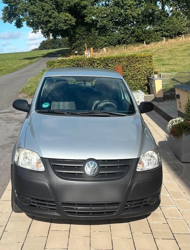 Silber Gebraucht 2007 VW Fox Kleinwagen | 1.550 € (Superpreis) - Bild 1/4