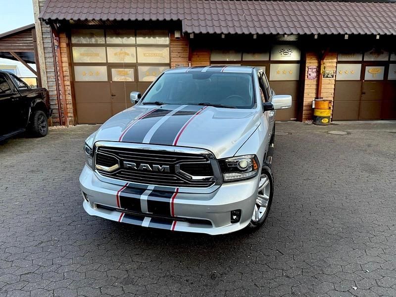 Gebraucht Dodge Ram 407 PS (299 kW) 2018 Silber Pickup