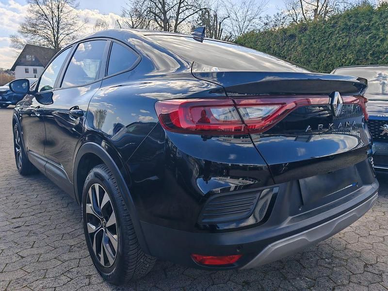 Gebraucht Renault Arkana 143 PS (105 kW) 2022 Schwarz SUV