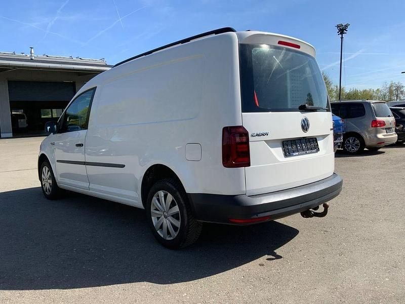 Second-hand VW Caddy Maxi 150 CP (110 kW) 2020 Alb Monovolum
