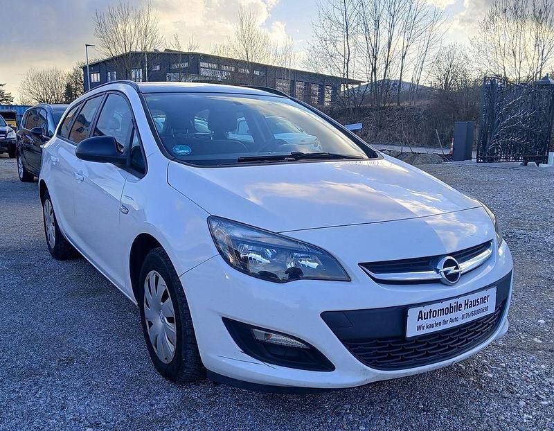 Gebraucht Opel Astra 165 PS (121 kW) 2015 Weiß Kombi