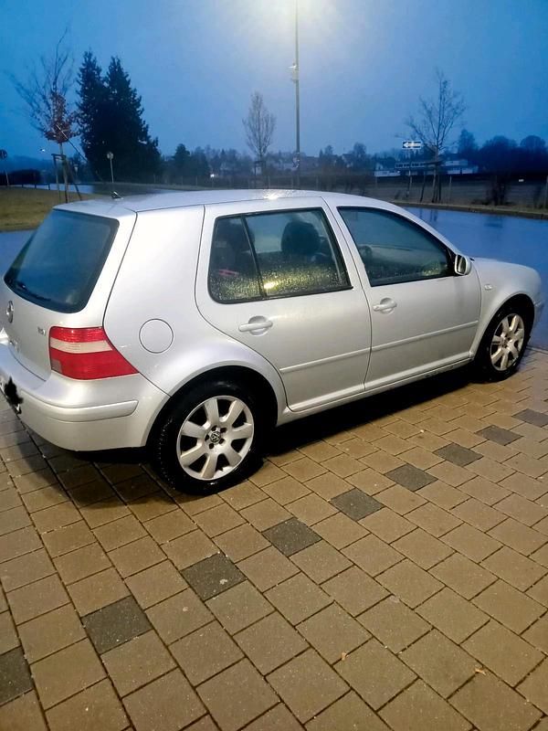 Gebraucht VW Golf IV 101 PS (74 kW) 2002 Silber Limousine